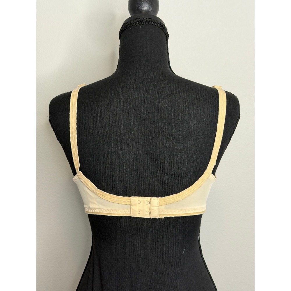 Vintage Warner's The Real McCoy Bra Style 1295 Beige Nude Wire Free 34/35 C - Picture 3 of 6